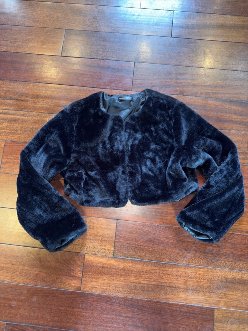 SHEIN Black Cropped Teddy Faux Fur Jacket XL NWOT